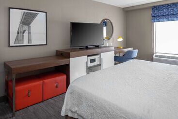 فندق Hampton Inn Woodbridge