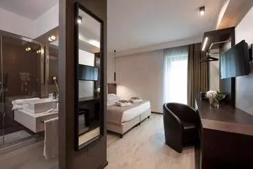 Sport Village Hotel & Spa