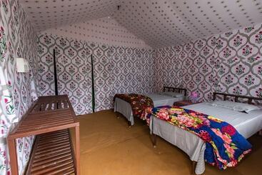 Hotel Bagheera River Retreat