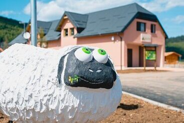 فندق Big Bear Plitvice Camping Resort