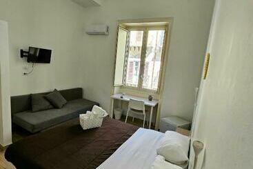 膳宿费 Teatro Del Sole Apartment