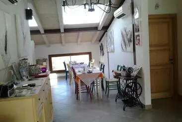 Aamiaismajoitus (B&B) Di Luna E Di Sole