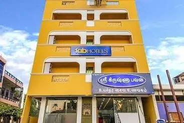 Fabhotel Radha Residency