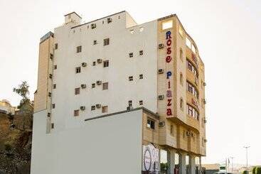 Hotel Oyo 525 Rose Plaza1