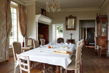 ベッドアンドブレックファースト Château De Perpezat