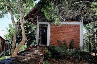 ホテル Treehouse Chalets