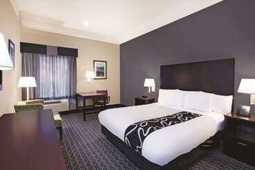 Szálloda La Quinta Inn & Suites By Wyndham Beaumont West