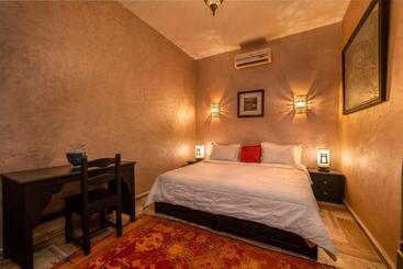 住宿加早餐 Riad Ksar Aylan