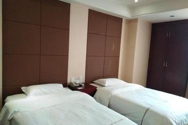 酒店 Greentree Alliance Linyi Bus Station