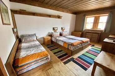 Panzió Family Hotel Byalata Kashta