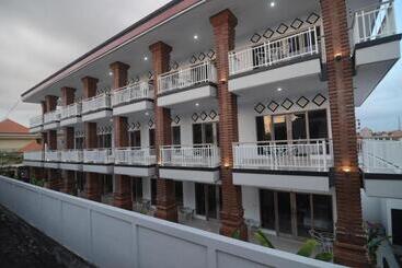 펜션 Kusuma Guesthouse 2