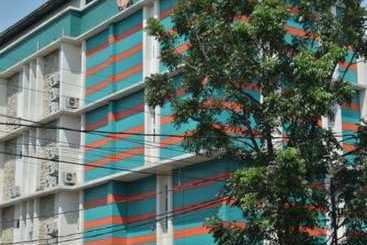 Szálloda Grand Tulip