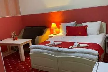 Lind Guest House B&b