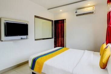 Treebo Trip Hotel Guru Krupa