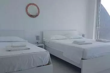 ベッドアンドブレックファースト Kristina Bellavista Rooms