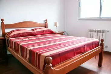 هتل آپارتمان Los Asturianos Apart Amentos