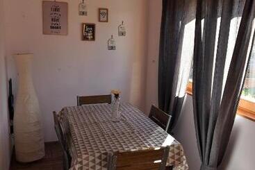 پانسیون Casa Green Garden