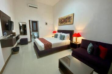 פנסיון Dikubu Belong Seminyak