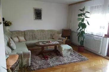 پانسیون Guest House Dinka