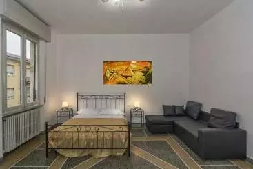 ペンション Near It All