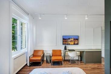 Majatalo Room 25 Belgrade