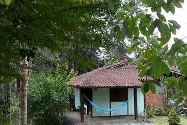 ペンション Chalés Giramundo