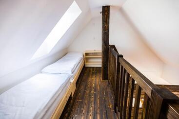 Majatalo Penzion U Barana