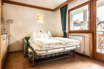 Apartments Chalet Maria