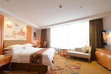 Vienna Hotel Shantou Chaoyang Mianxi Road