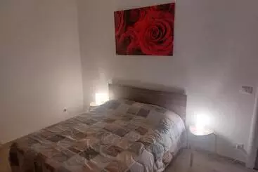 تختخواب و صبحانه Torrebianca