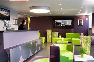 Hotel Kyriad Lyon Vaulx En Velin