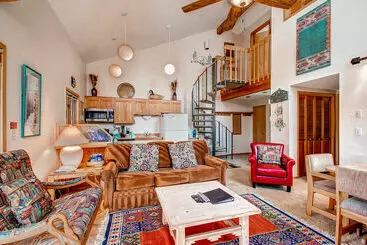 Hôtel ResortQuest Tyra II