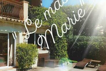 פנסיון Le Mas De Marie
