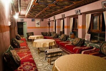 Aït Ayoub Voyages Hostel