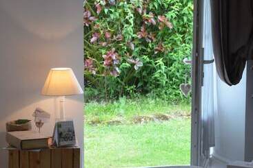 住宿加早餐  Le Petit Monty