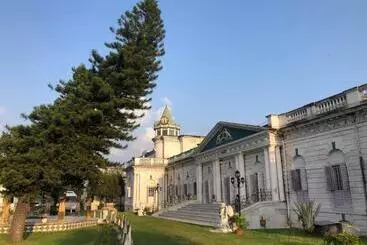 ホテル Cossimbazar Palace Of The Roys