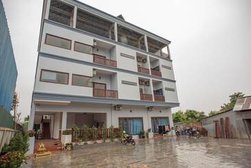 Hotel Pengthol Residence