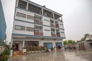 Hotelli Pengthol Residence