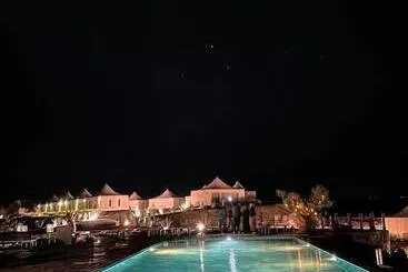 Hotell The White Camel Lodge
