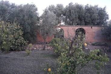 Пансион Auberge Targa