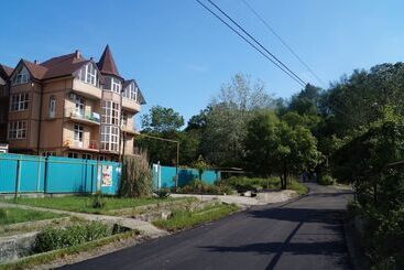 Pensiune Rodnichok Guest House