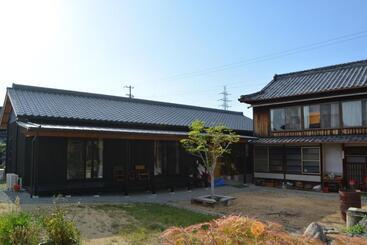 Herberge Bed N Chill Shippoya 七宝屋