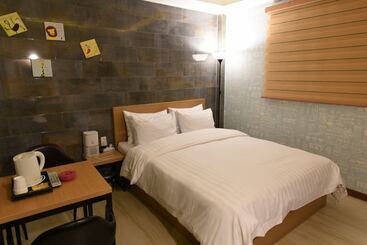 Hotel Yaja Jecheon Station