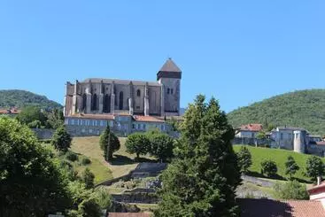 Aamiaismajoitus (B&B) Du Cote De Lacoume