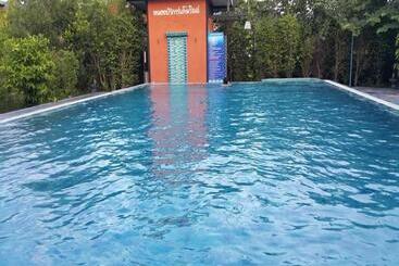 호텔 Nongbua Garden View