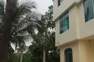 Hotel Blue Shark Galapagos