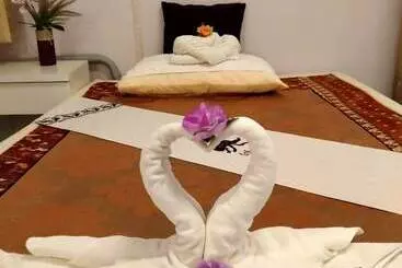 Otel Hugpua