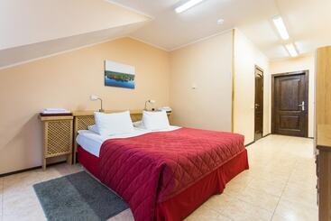 호텔 Baza Otdykha Tapiola