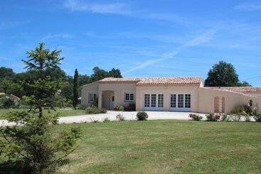 Pensjonat La Premesquoise