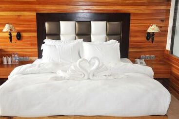 Hotel Waii Inetrnational